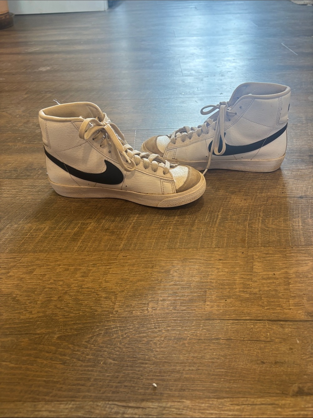 Nike white  High-Top blazers - Picture 3 of 6